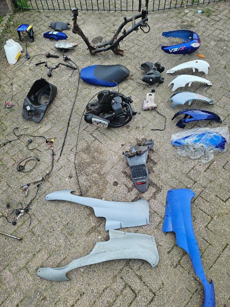 Peugeot Vivacity in onderdelen Sportline VS/X 50cc Viva city, Fietsen en Brommers, City, Gebruikt, Overige typen, Ophalen of Verzenden
