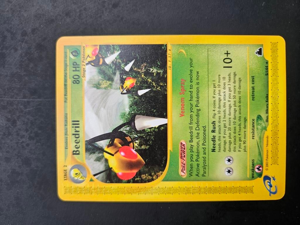 Beedrill 5/144 Skyrdige NM, Hobby en Vrije tijd, Verzamelkaartspellen | Pokémon, Zo goed als nieuw, Ophalen of Verzenden