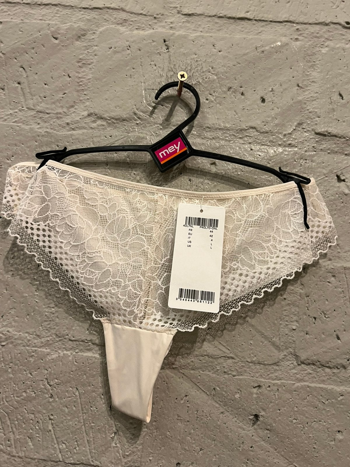 Passionata string maat 42 NIEUW!! Nu €5,-, Kleding | Dames, Ondergoed en Lingerie, Ophalen of Verzenden, String