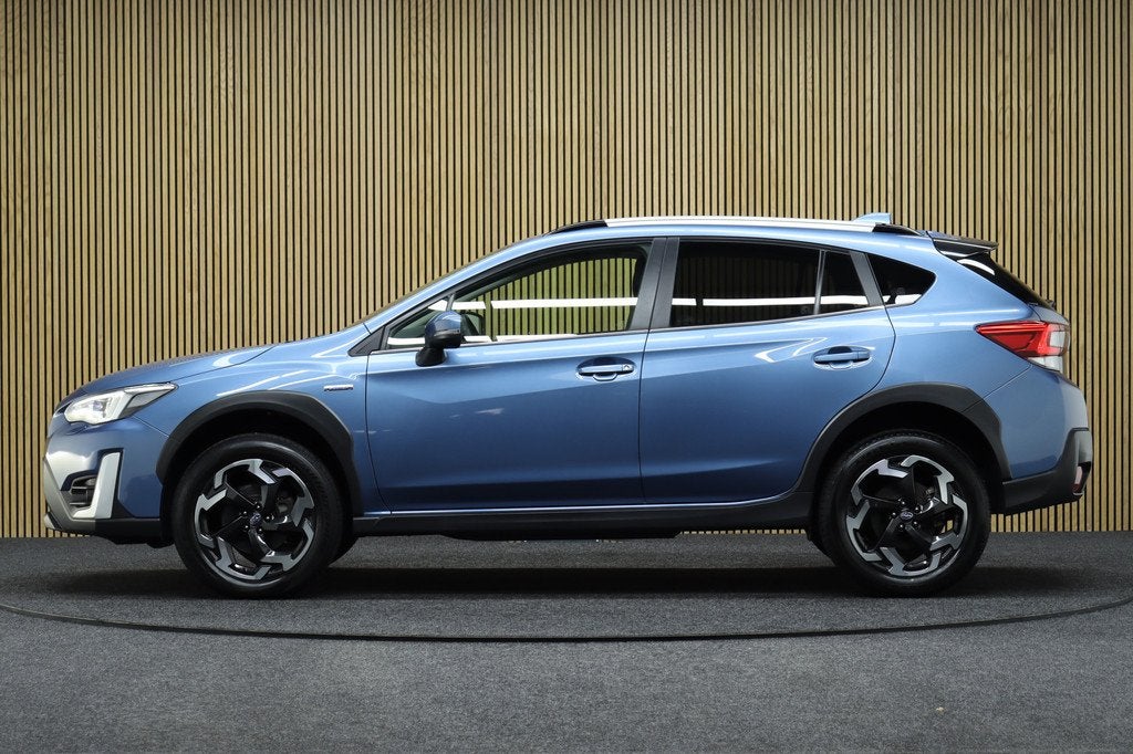 Subaru XV 2.0i e-BOXER Luxury AWD | Adaptive-cruise | Apple, Auto's, Subaru, 4 cilinders, Blauw, Origineel Nederlands, Bedrijf