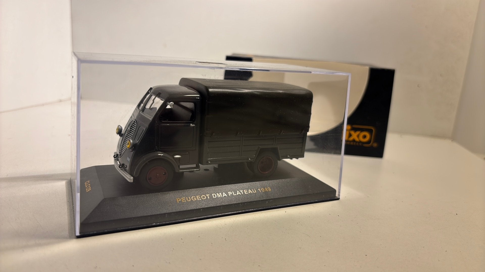 Peugeot dma plateau 1949 ixo 1.43, Hobby en Vrije tijd, Modelauto's | 1:43, Overige merken, Auto, Ophalen of Verzenden, A