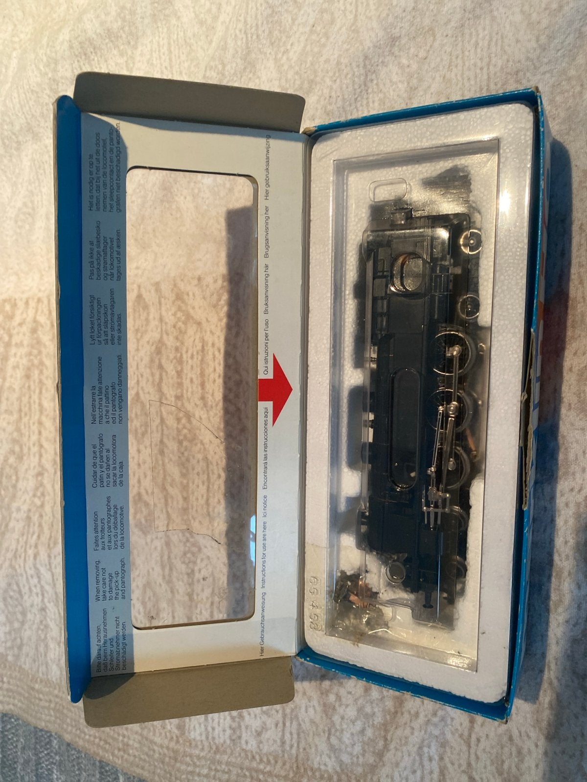 Märklin HO 3107 Locomotief - Zo goed als nieuw, Hobby en Vrije tijd, Wisselstroom, Locomotief, Ophalen of Verzenden, Zo goed als nieuw