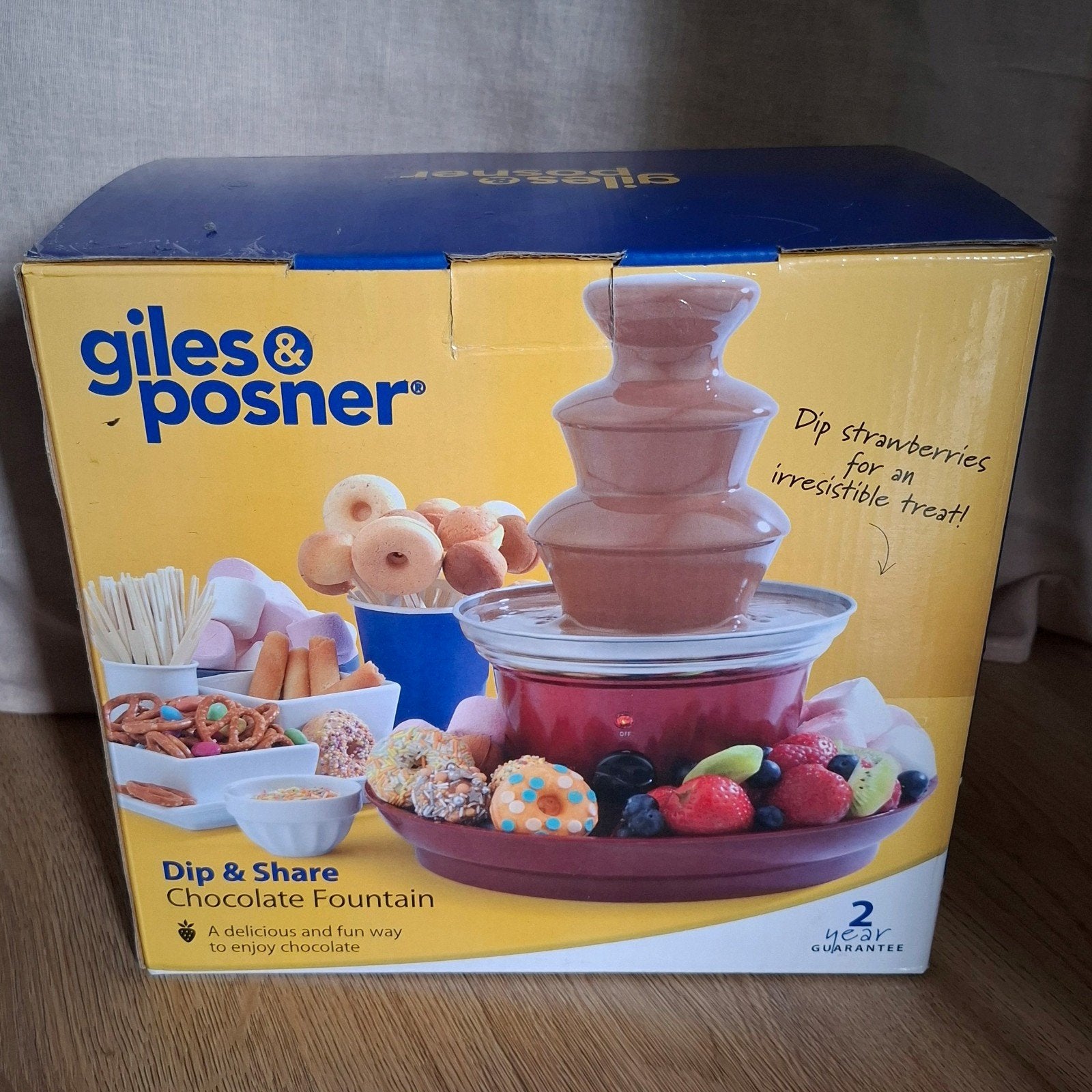 chocoladefontein, Huis en Inrichting, Ophalen, Overige typen, Zo goed als nieuw, Rood