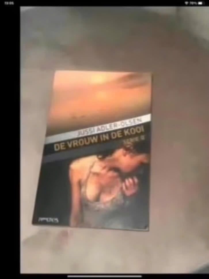 De vrouw in de kooi - Jussi Adler-Olsen (Paperback), Gelezen, Ophalen of Verzenden, Scandinavië, Jussi Adler-Olsen