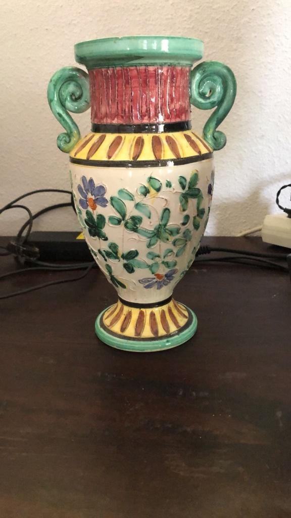 mooie vaas, Overige kleuren, Aardewerk of Porselein, Ophalen of Verzenden, Zo goed als nieuw
