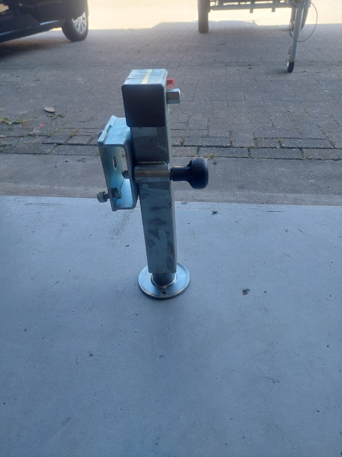 Voet voor trailer of voertuig, Overige materialen, Overige typen, Ophalen of Verzenden, Minder dan 2 meter