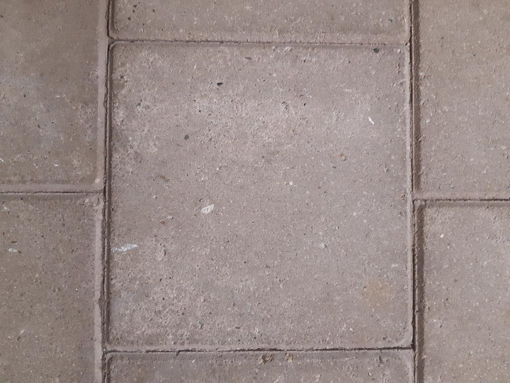 Schone trottoirtegels 30 x 30 gratis, Tuin en Terras, Ophalen, Zo goed als nieuw, 10 m² of meer, Beton
