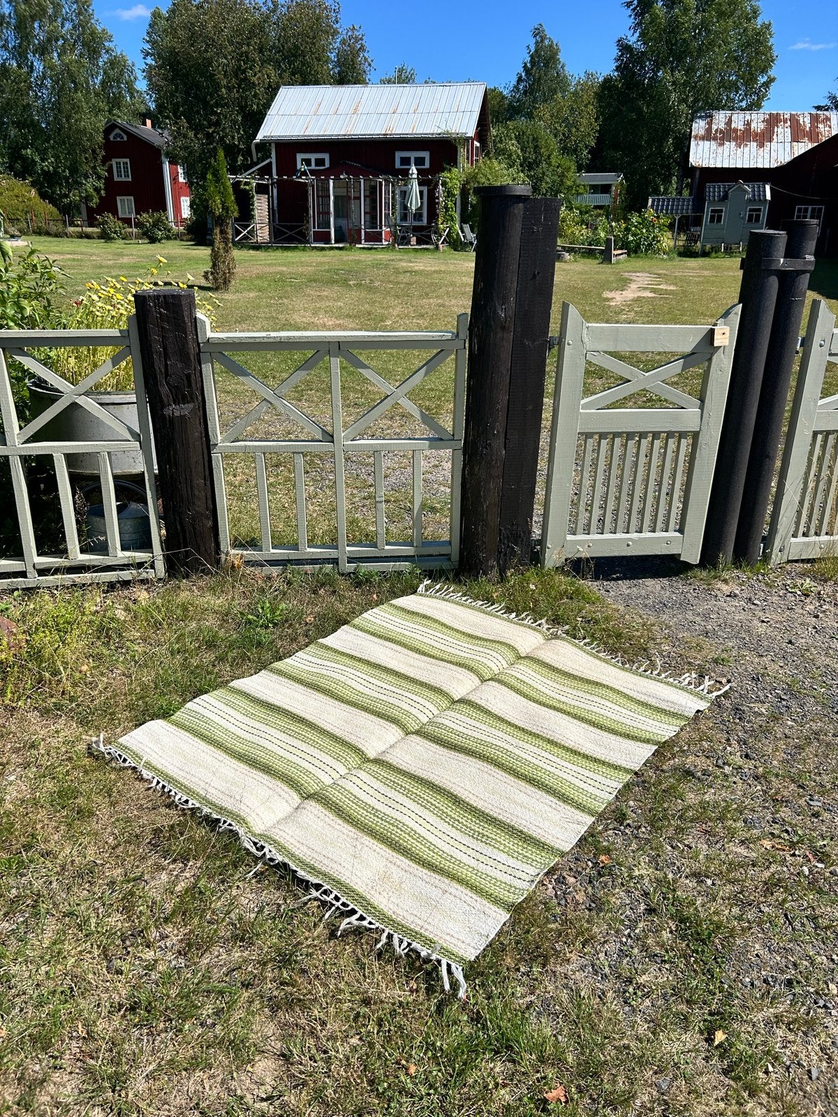 Zweeds plastmatta vloerkleed 120x140 cm - heldere kleuren, Huis en Inrichting, Stoffering | Tapijten en Kleden, Vintage, Scandinvisch