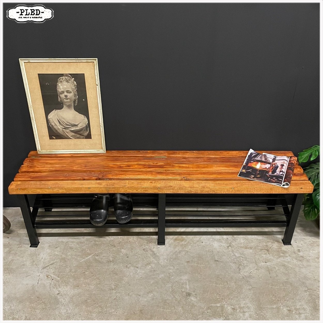 Oud sportschoolbankje Bankje Sidetable, Ophalen