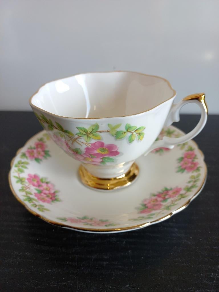 Imperial kop en schotel - Fine English China 22 KT Gold, Ophalen of Verzenden