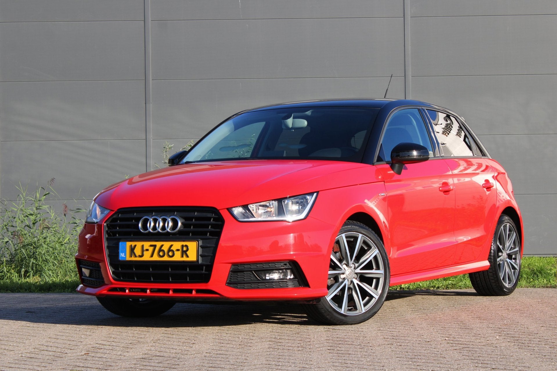 Audi A1 Sportback 1.0 TFSI S-Line Adrenalin Navi PDC !NIEUWB, Auto's, Voorwielaandrijving, Stof, 95 pk, 4 stoelen