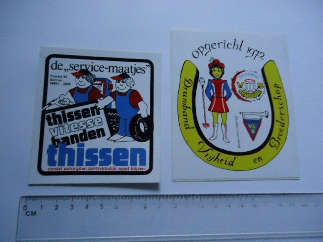 sticker oud GENNEP vintage Thissen + drumband retro muziek, Verzenden, Zo goed als nieuw, Bedrijf of Vereniging