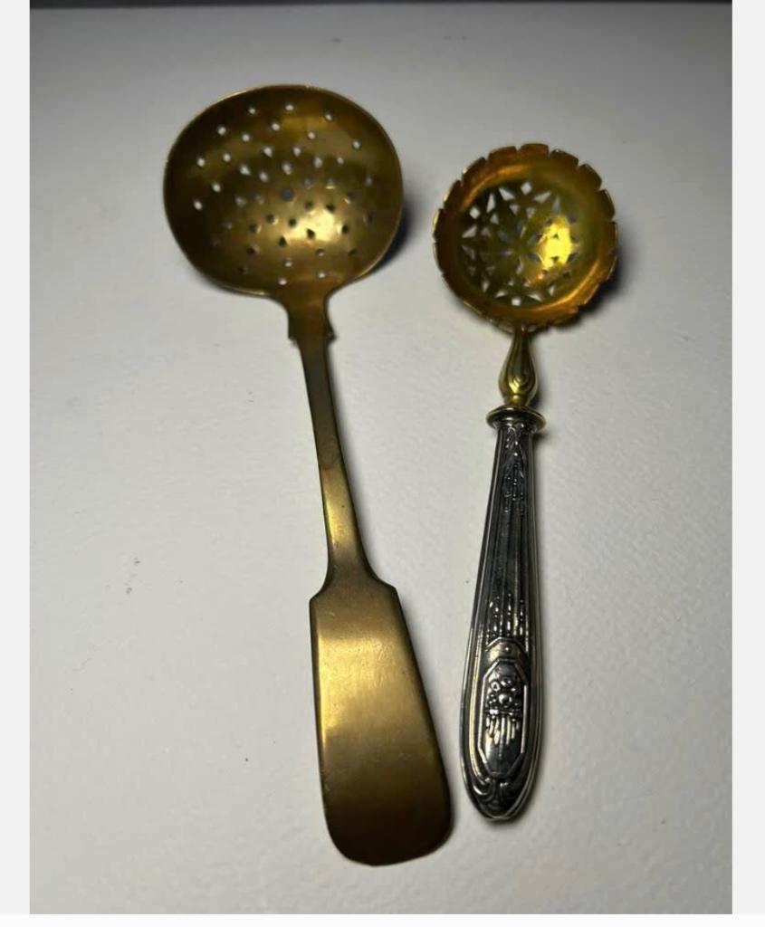 2 x antieke messing koperen suikerstrooi lepels, pr.p.stuk, Ophalen of Verzenden
