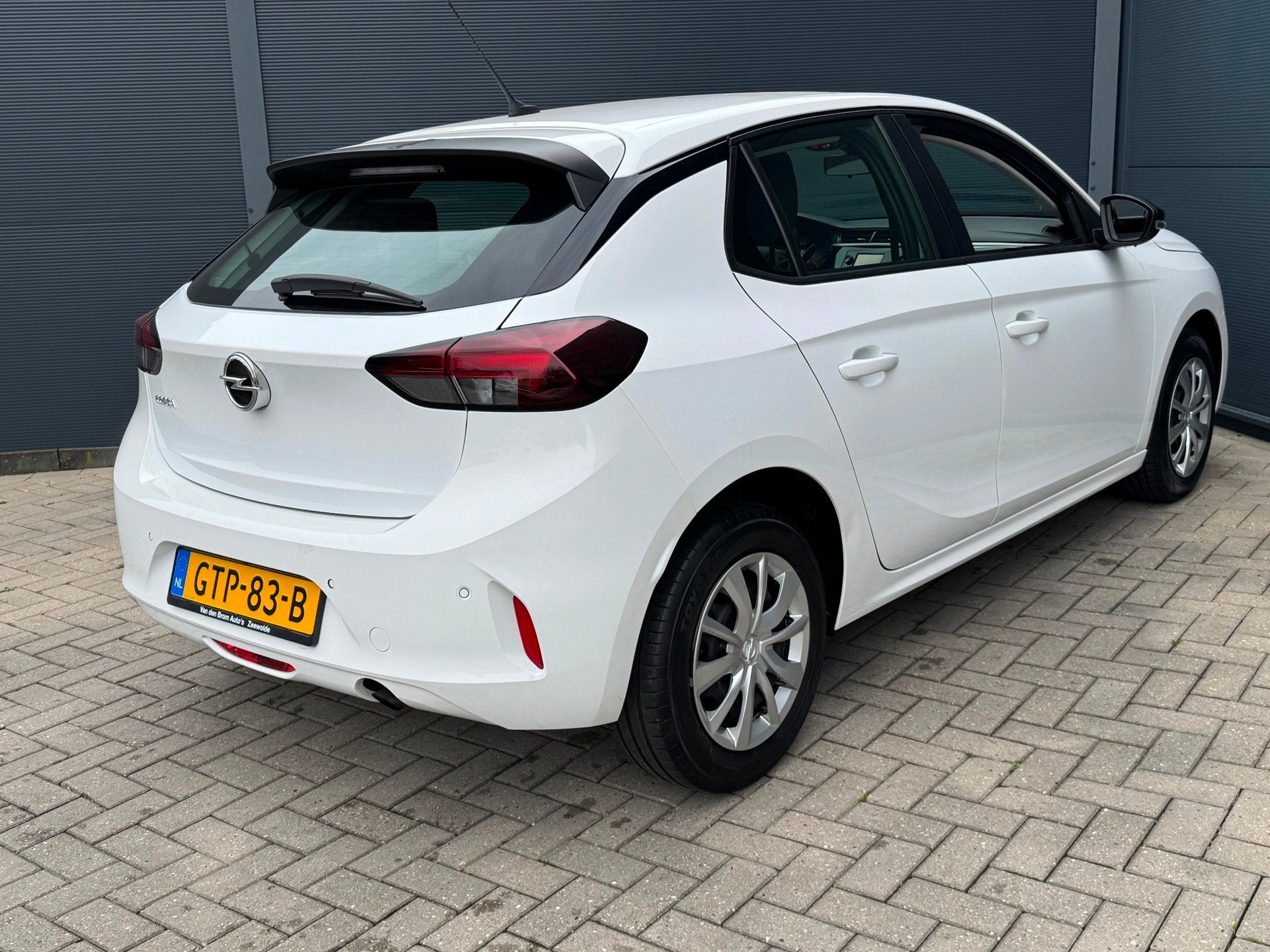 Opel CORSA 1.2 Facelift / Pdc / Carplay, Voorwielaandrijving, Gebruikt, Euro 6, 1199 cc