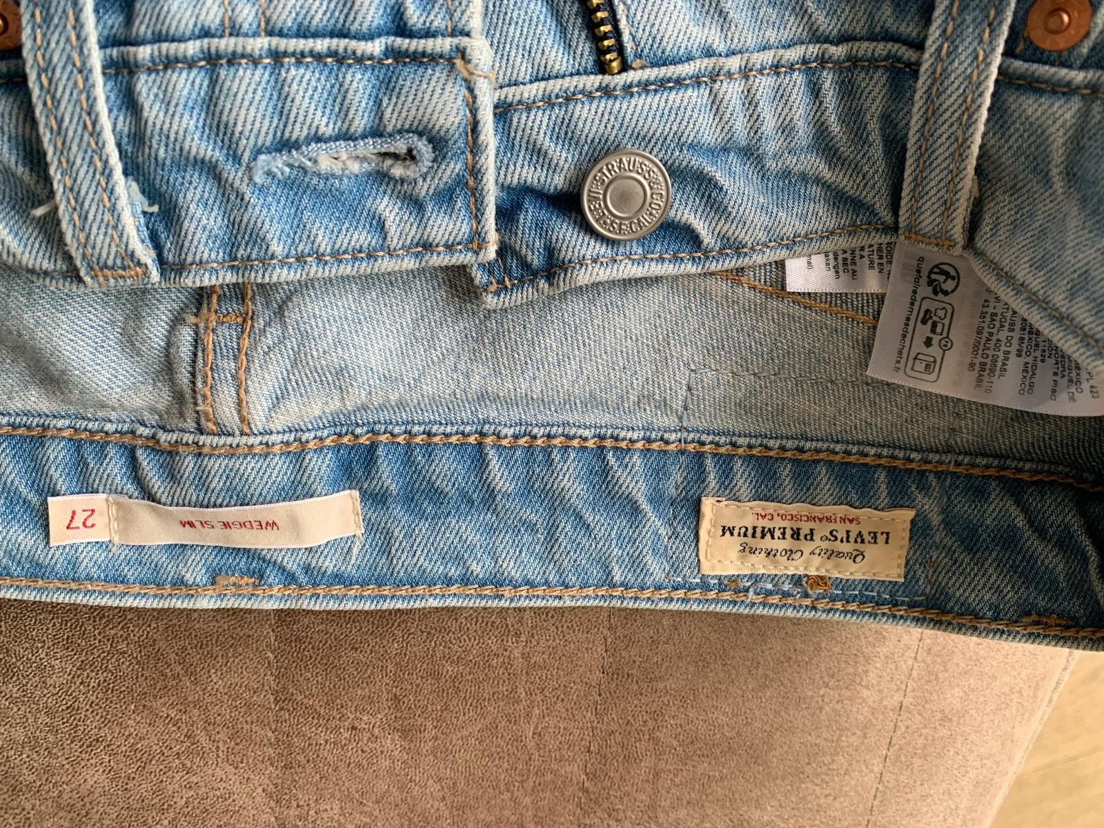 Levi's Premium Wedgie Straight Jeans W27, Ophalen of Verzenden, Zo goed als nieuw, Blauw, W27 (confectie 34) of kleiner