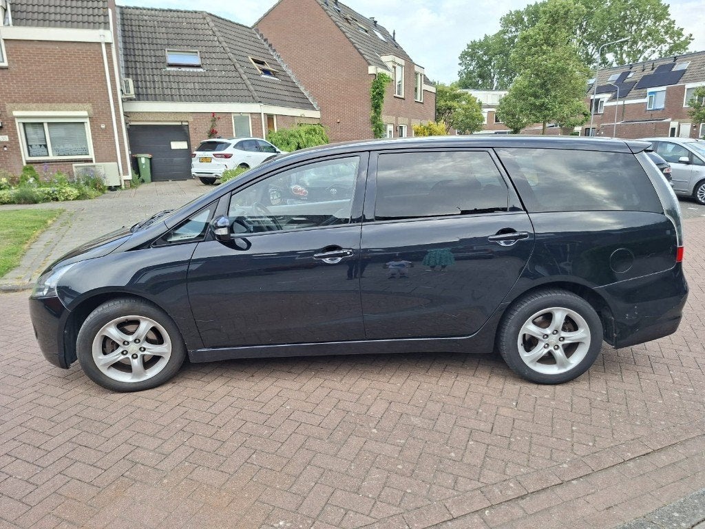 Mitsubishi Grandis 2.4 Mivec 7 2007 Zwart, Auto's, Mitsubishi, Voorwielaandrijving, Stof, 164 pk, Zwart