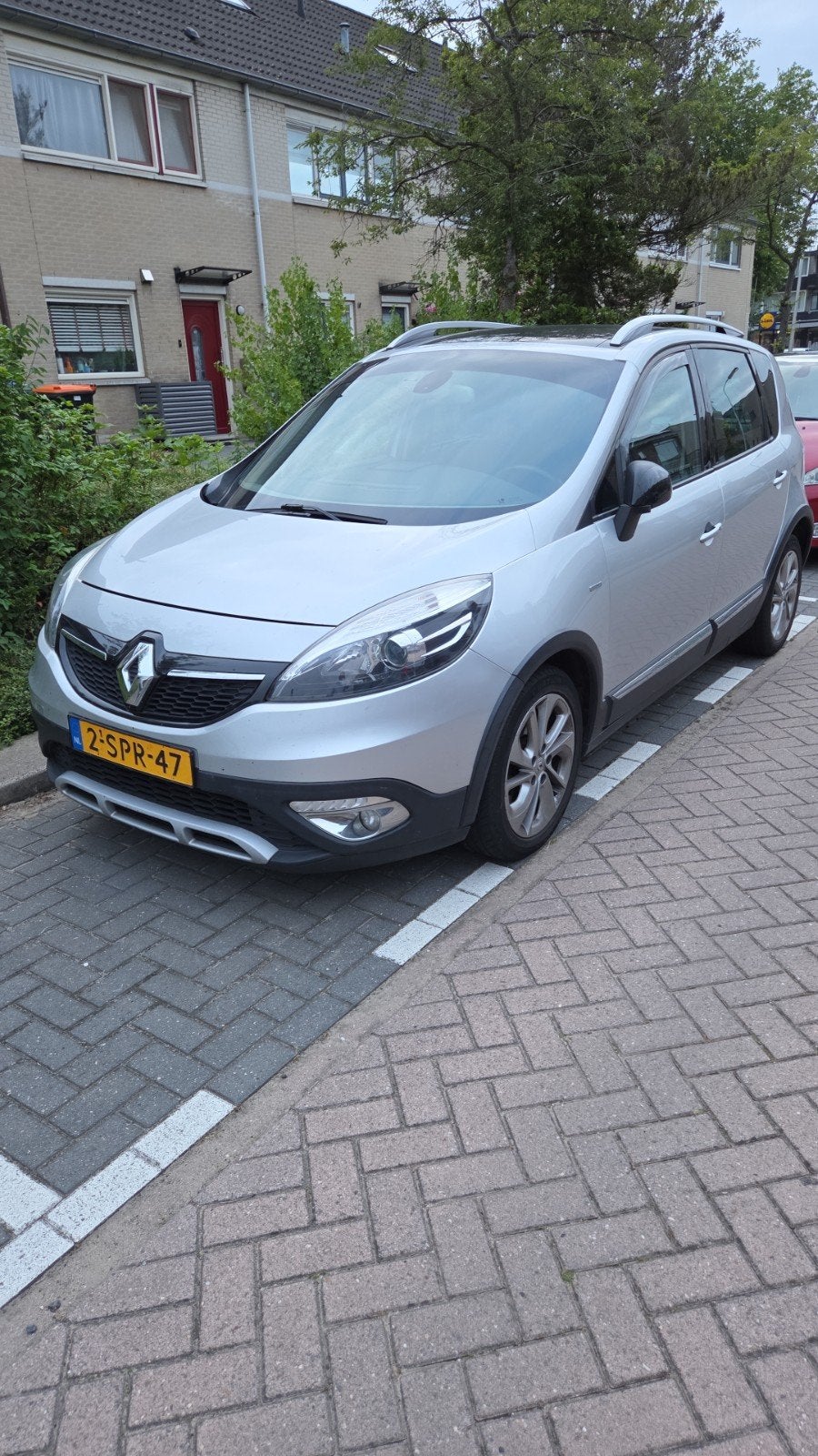 Renault Scénic Bose 2013 Grijs (AllEEN EXPORT), Voorwielaandrijving, 1349 kg, 4 cilinders, Origineel Nederlands