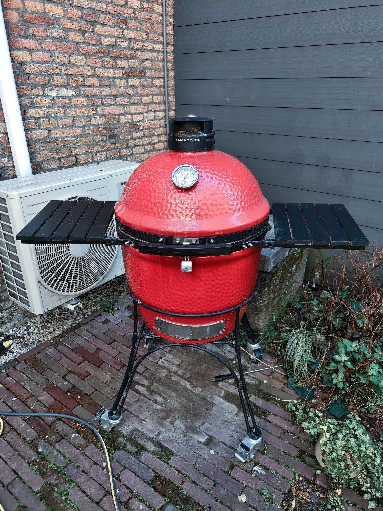 Kamado Joe Classic II Complete BBQ + Accessories, Ophalen, Gebruikt, Kamado joe, Met accessoires