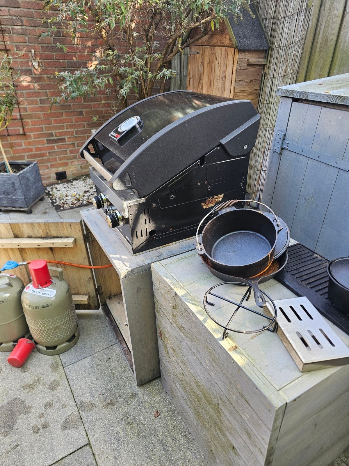 Grandhall BBQ met steigerhouten ombouw en accessoires, Ophalen, Gebruikt, Grandhall