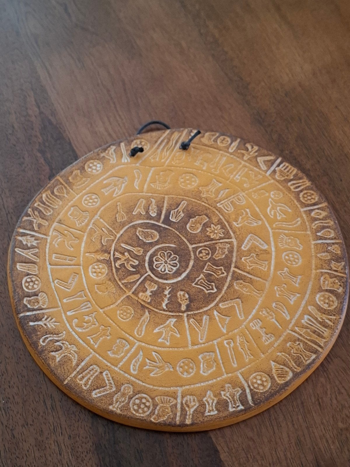 Decoratieve wandplaat met hiërogliefen, 20cm, Antiek en Kunst, Ophalen of Verzenden