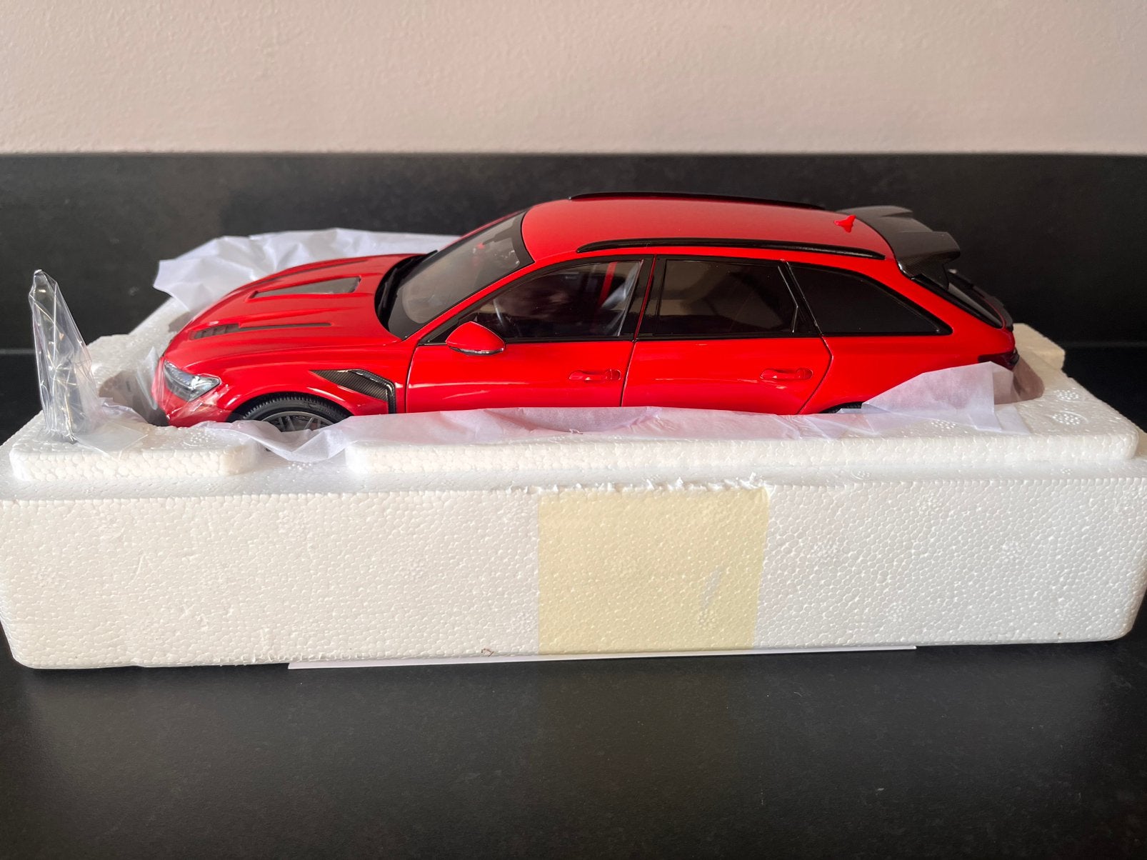 Audi RS6 DarwinPro 1:18 KiloWorks Rood, Hobby en Vrije tijd, Modelauto's | 1:18, Ophalen of Verzenden, Nieuw, Auto, Overige merken
