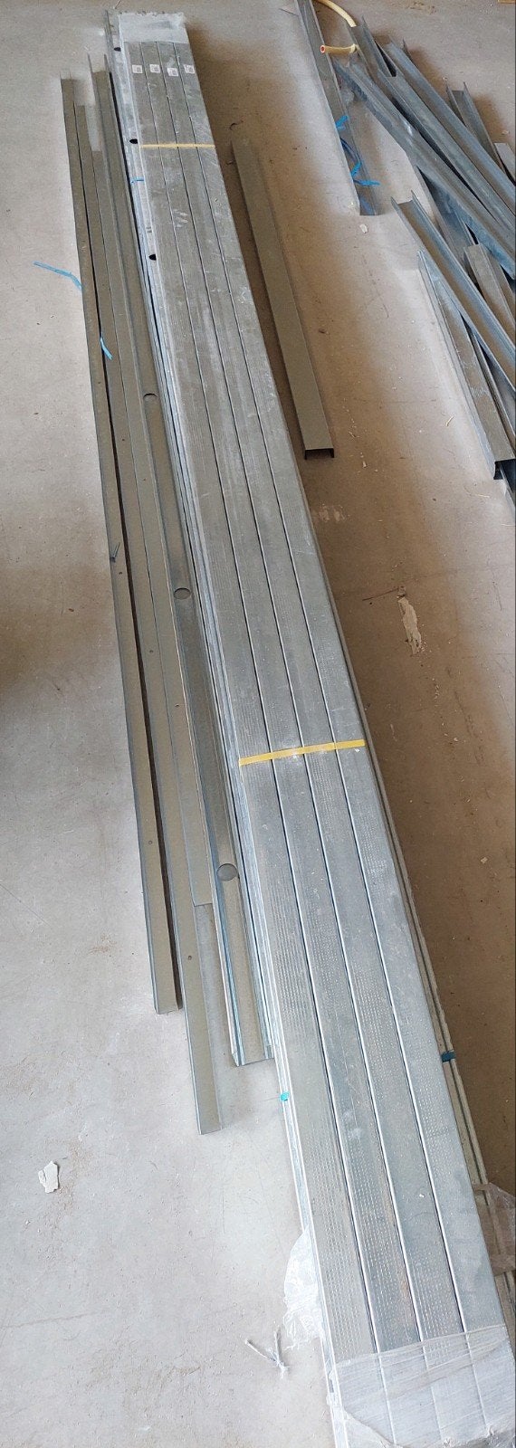 Metalstuds 50mm, Doe-het-zelf en Verbouw, Metalen, Ophalen, Nieuw