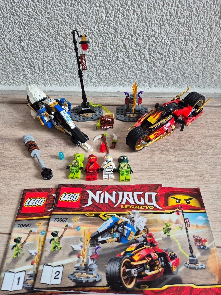 Lego Ninjago 70667 Kai's Blade Cycle & Zane's Snowmobile, Compleet, Gebruikt, Lego, Ophalen of Verzenden
