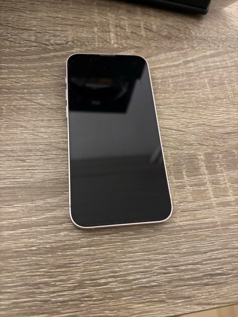 iPhone 13 mini - Compacte krachtpatser, Telecommunicatie, Mobiele telefoons | Apple iPhone, Ophalen of Verzenden, 74 %, Zonder abonnement