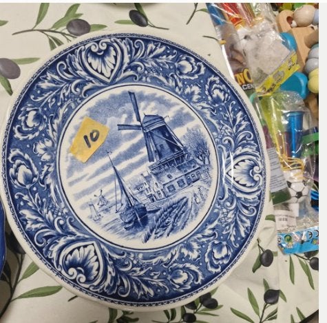 Delfts Blauw sierbord met molen en zeilschip