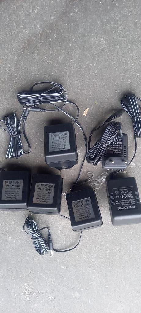 Diverse AC/DC Adapters - Speedmark en Ultra Series, Computers en Software, Pc- en Netwerkkabels, Gebruikt, Ophalen of Verzenden
