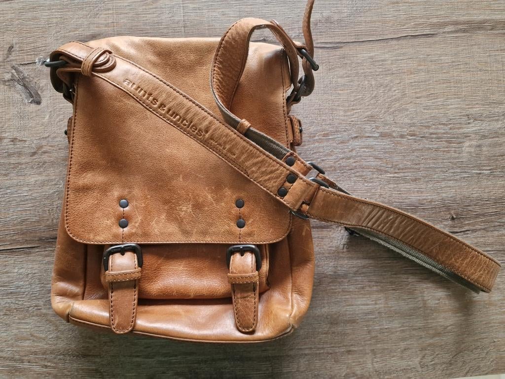 Mooie cognackleurige leren tas van aunts&uncles, Ophalen, Zo goed als nieuw, Bruin, Handtas