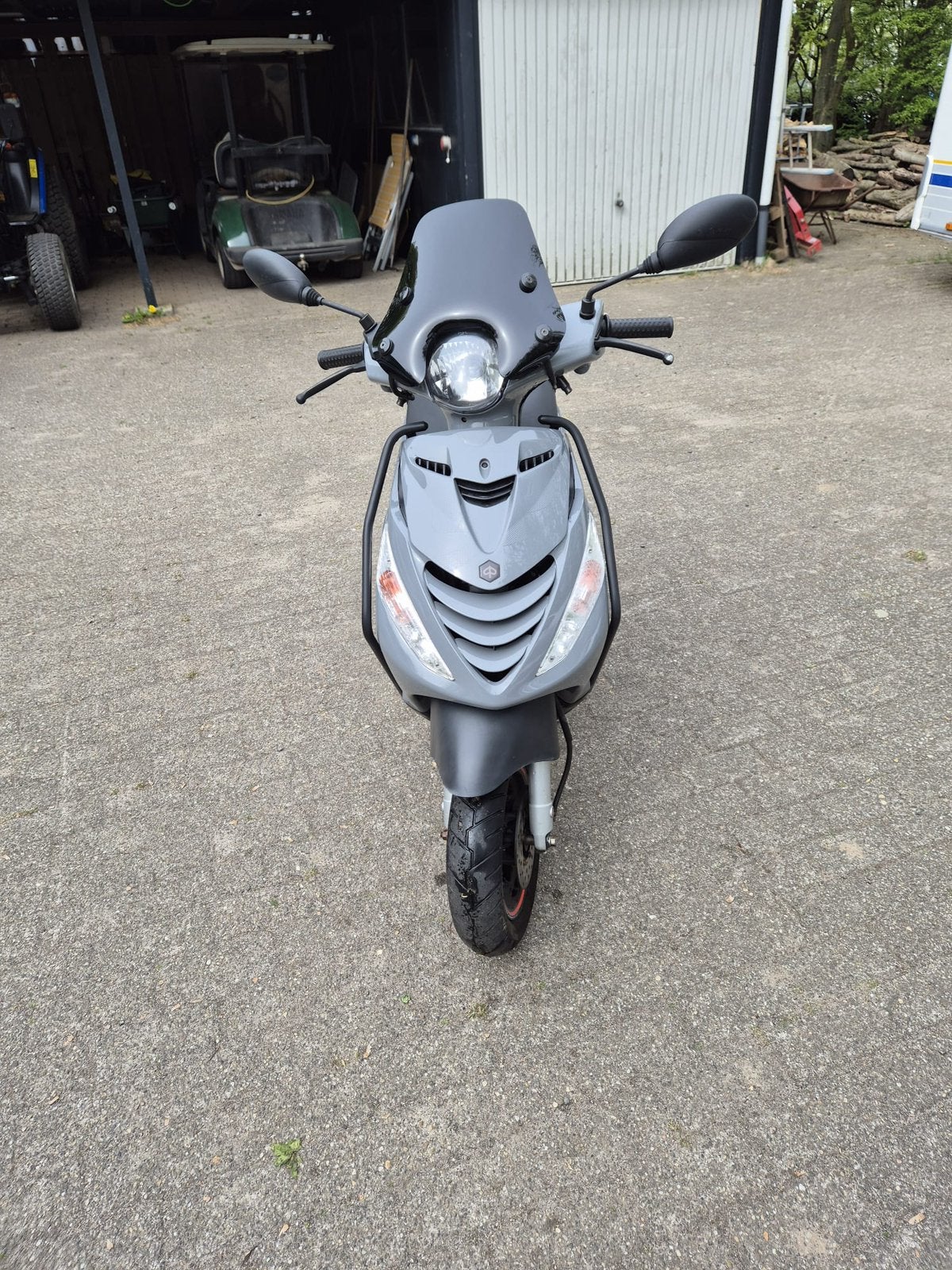 Scooter Zip, Fietsen en Brommers, Scooters | Piaggio, Zo goed als nieuw, Zip, Maximaal 25 km/u, Benzine, Ophalen