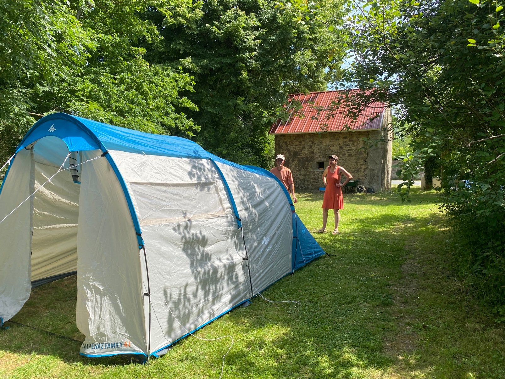 Tka 4 pers. tent Arpenaz family 4.1, Ophalen of Verzenden, Zo goed als nieuw, Tot en met 4