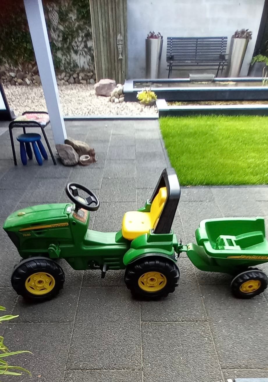 John Deere Trapauto met aanhanger - Gebruikt, prima staat, Ophalen, Gebruikt, Trapvoertuig