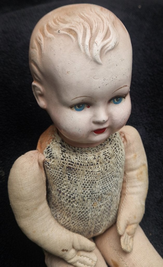 Lief popje Weesmeisje ca. 1950 Composiet hoofdje nummer 7, Ophalen of Verzenden, Gebruikt, Pop