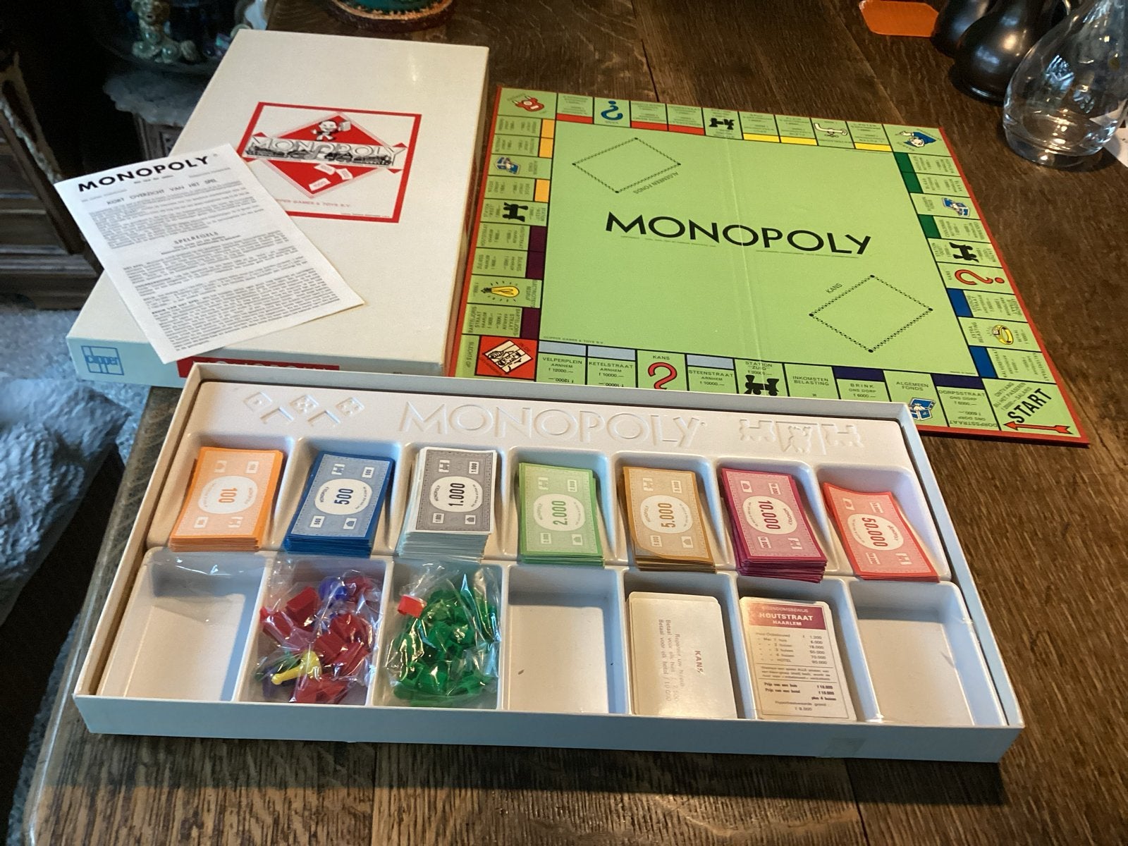 Monopoly Bordspel - Complete Set in gorde staat € 12,50, Drie of vier spelers, Ophalen of Verzenden, Gebruikt