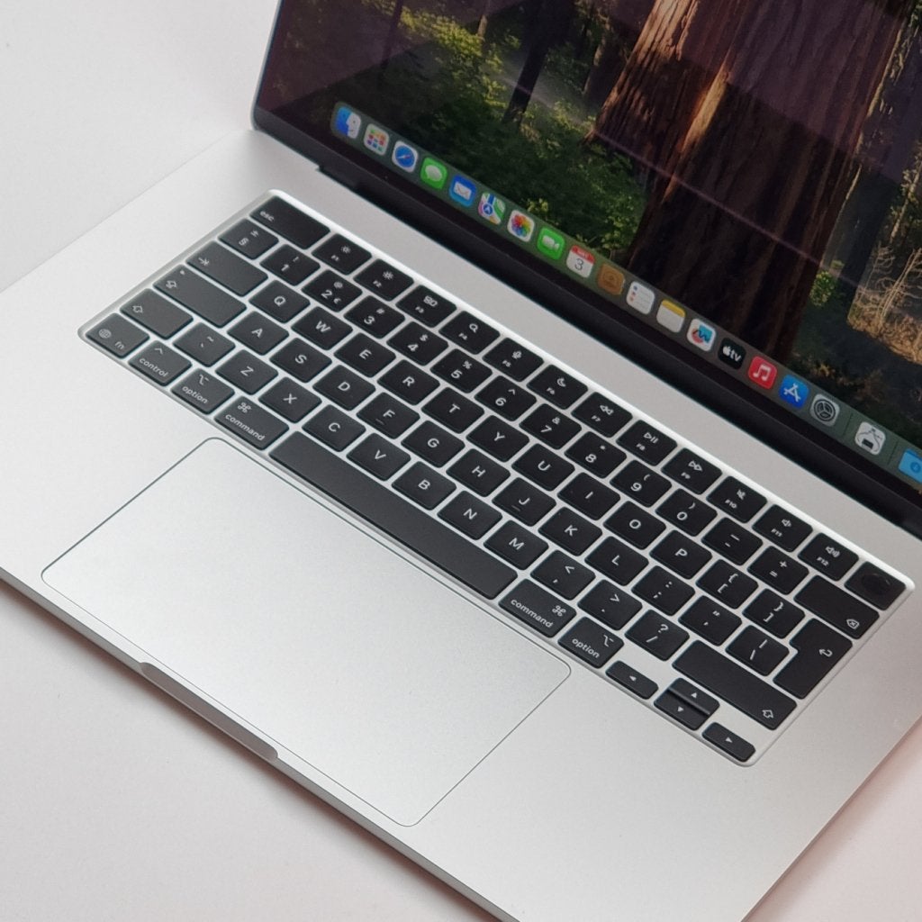 MacBook Air 2025 15 M4 16GB 256GB Silver, Apple, Zo goed als nieuw, Support@apple.com, One Apple Park Way
Cupertino, CA 95014
United States