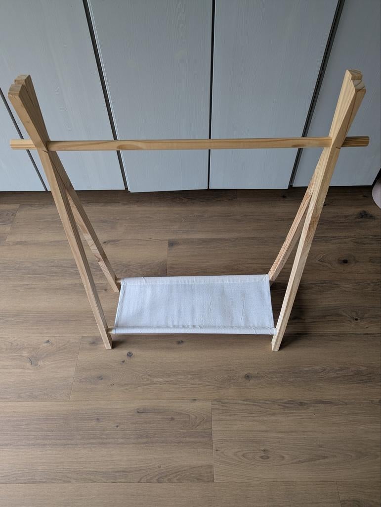 Kledingrek kinderen, Kinderen en Baby's, Ophalen, Wanddecoratie