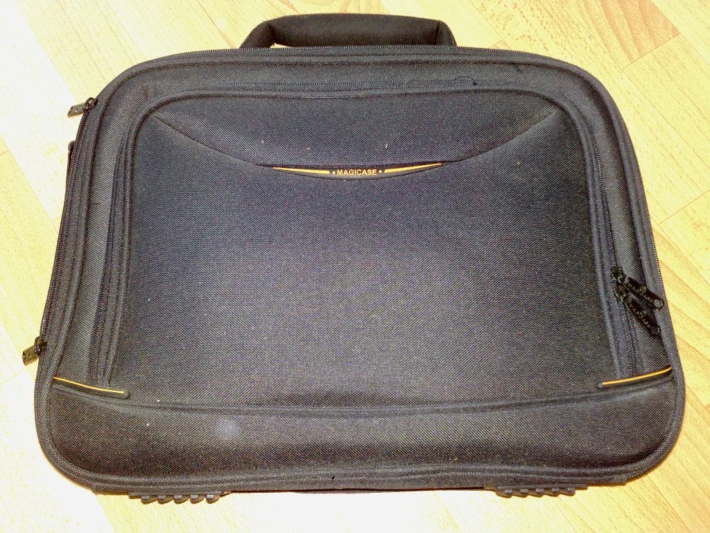 Laptopstas - merk magicase, Computers en Software, Ophalen of Verzenden, 17 inch of meer, Nieuw, Overige typen