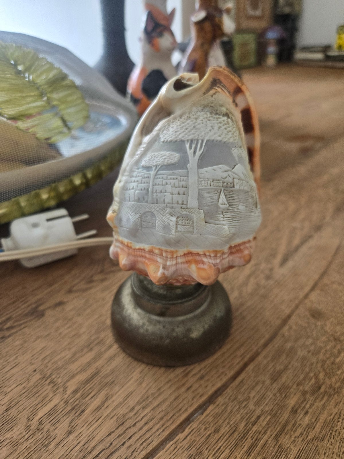 Vintage camee 1920-1930 schelpenlamp uit italie golf van nap, Ophalen of Verzenden