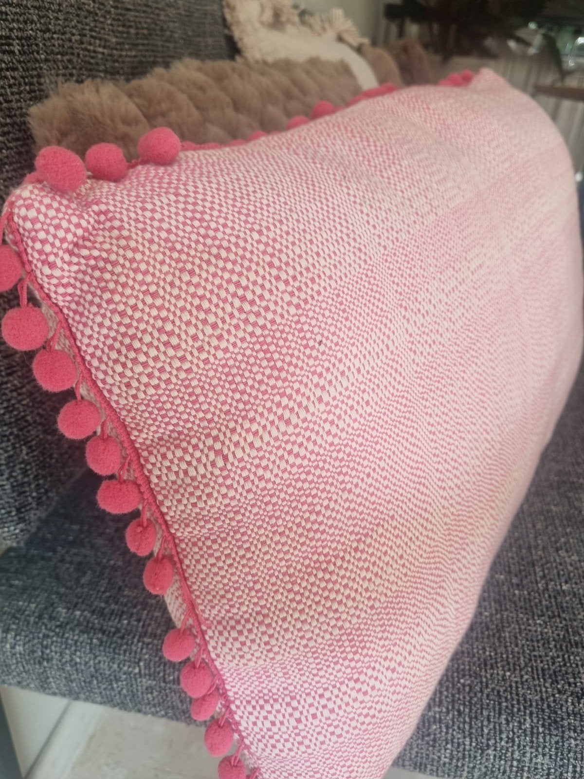Ibiza stijl sierkussen met pompons, Ophalen, Met print, Zo goed als nieuw, Sierkussen