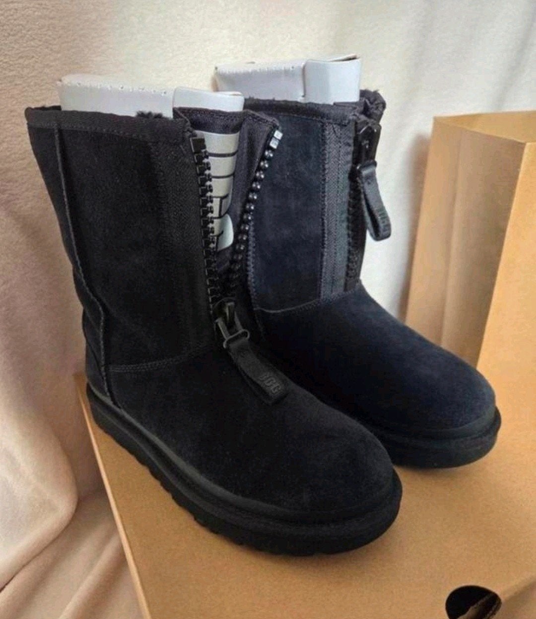 Originele zwarte UGG laarzen maat 37 met rits, Ophalen of Verzenden