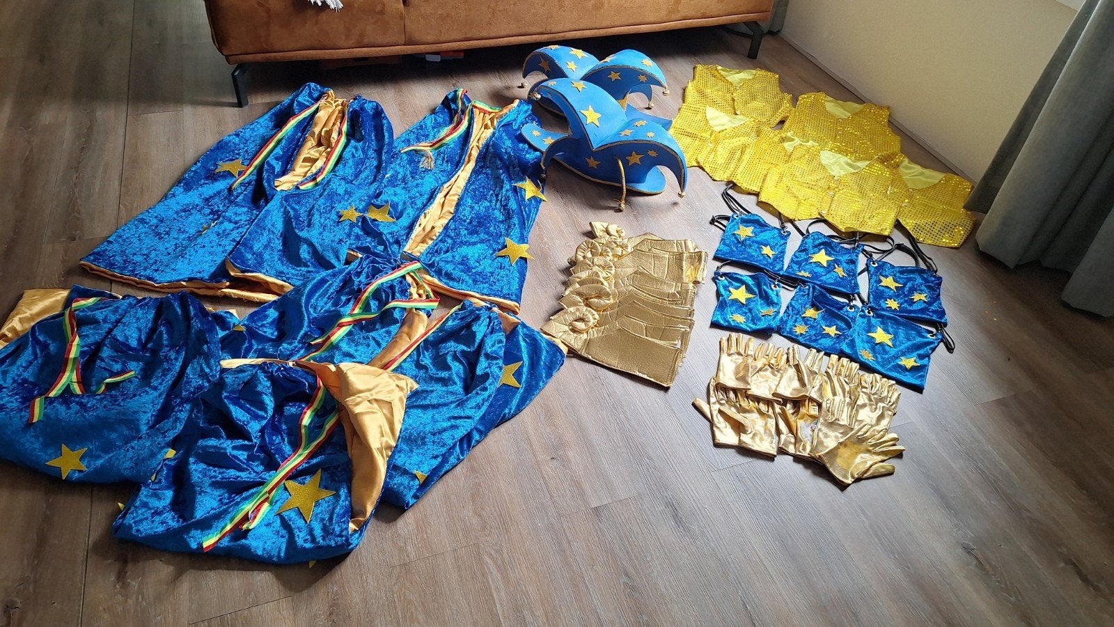 6 kinder carnavals tovenaarspakken, Ophalen, Jongen of Meisje