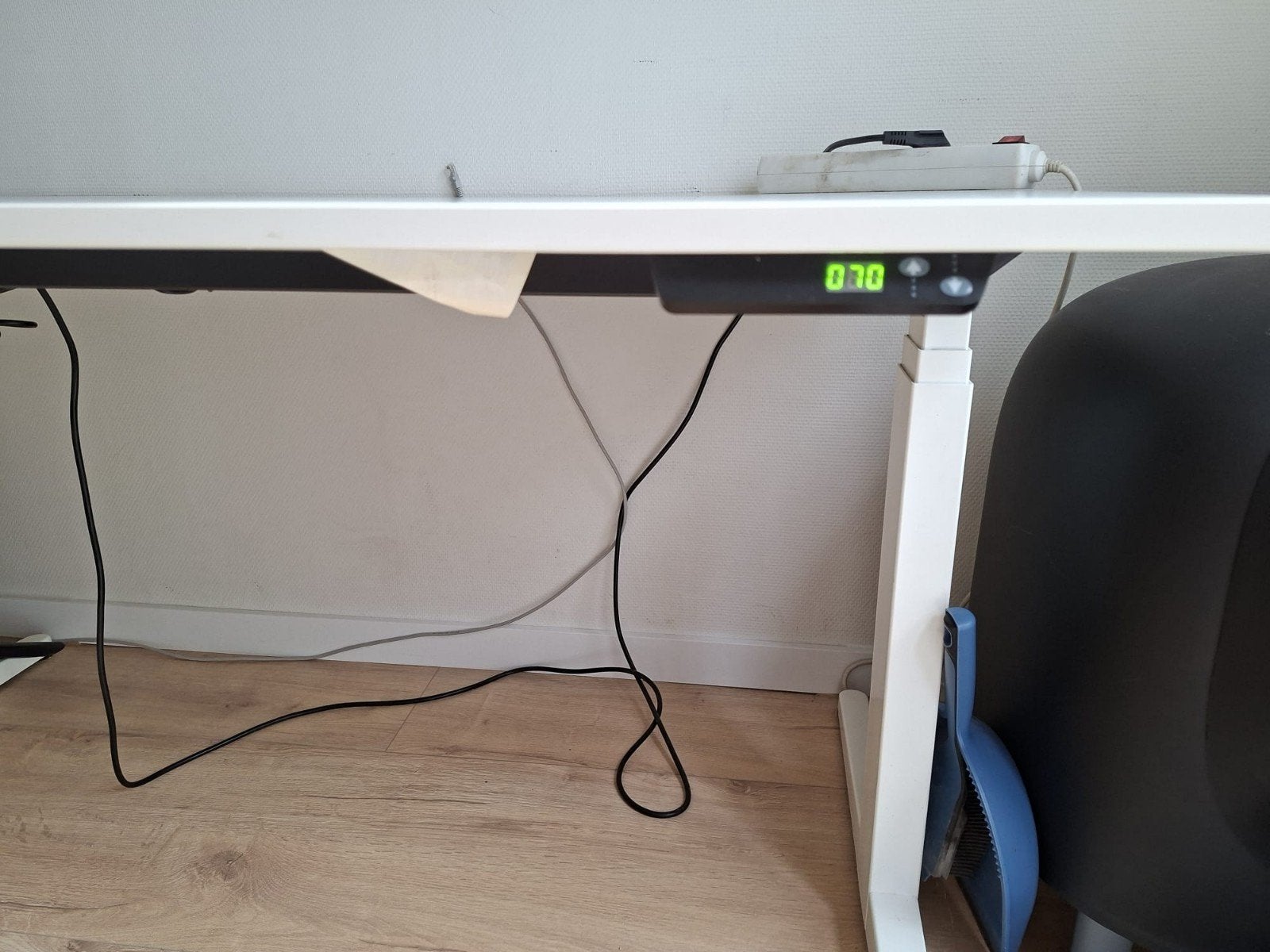 Elektrisch verstelbaar zit/sta bureau - 1.40m x 80cm, Huis en Inrichting, Bureaus, Ophalen