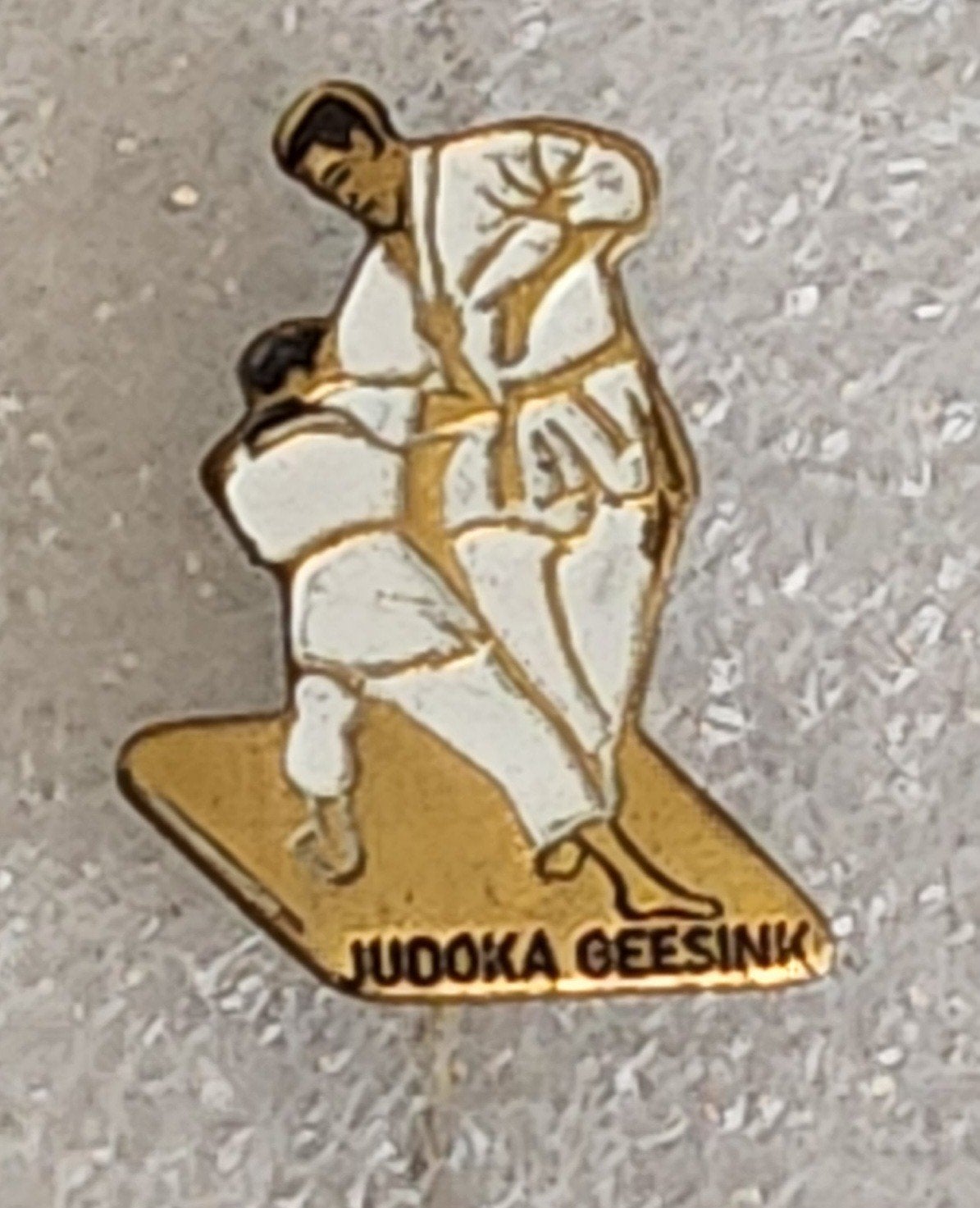 Vintage Speldje Judoka Geesink, Ophalen of Verzenden, Gebruikt, Sport, Speldje of Pin