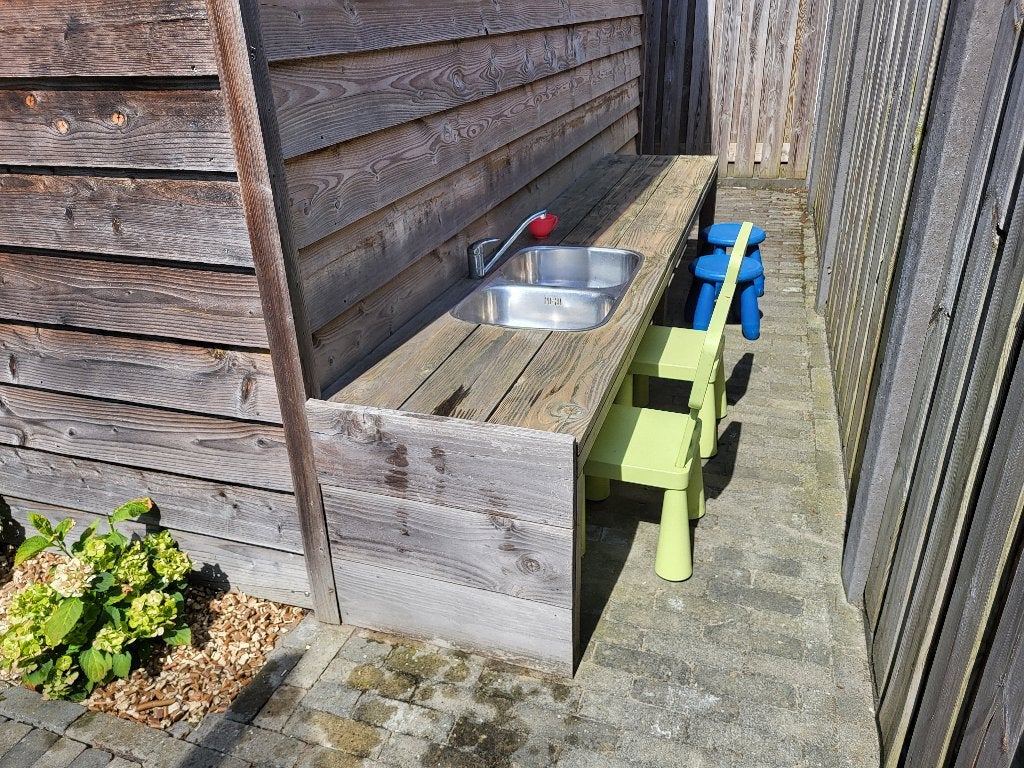 Stevige houten buitenkeuken / modderkeuken voor kinderen, Ophalen, Gebruikt