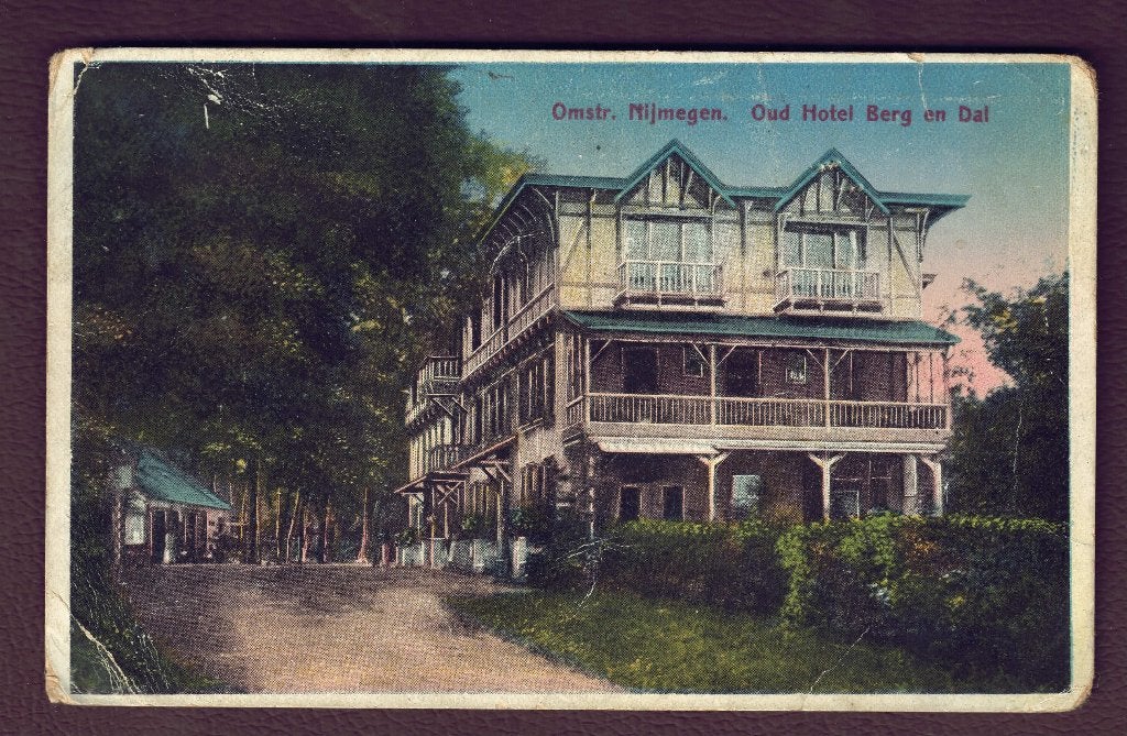 Berg en Dal (omstr. Nijmegen) - Oud Hotel - 1933 (p.Nijmegen, Ophalen of Verzenden, 1920 tot 1940, Gelopen, Gelderland