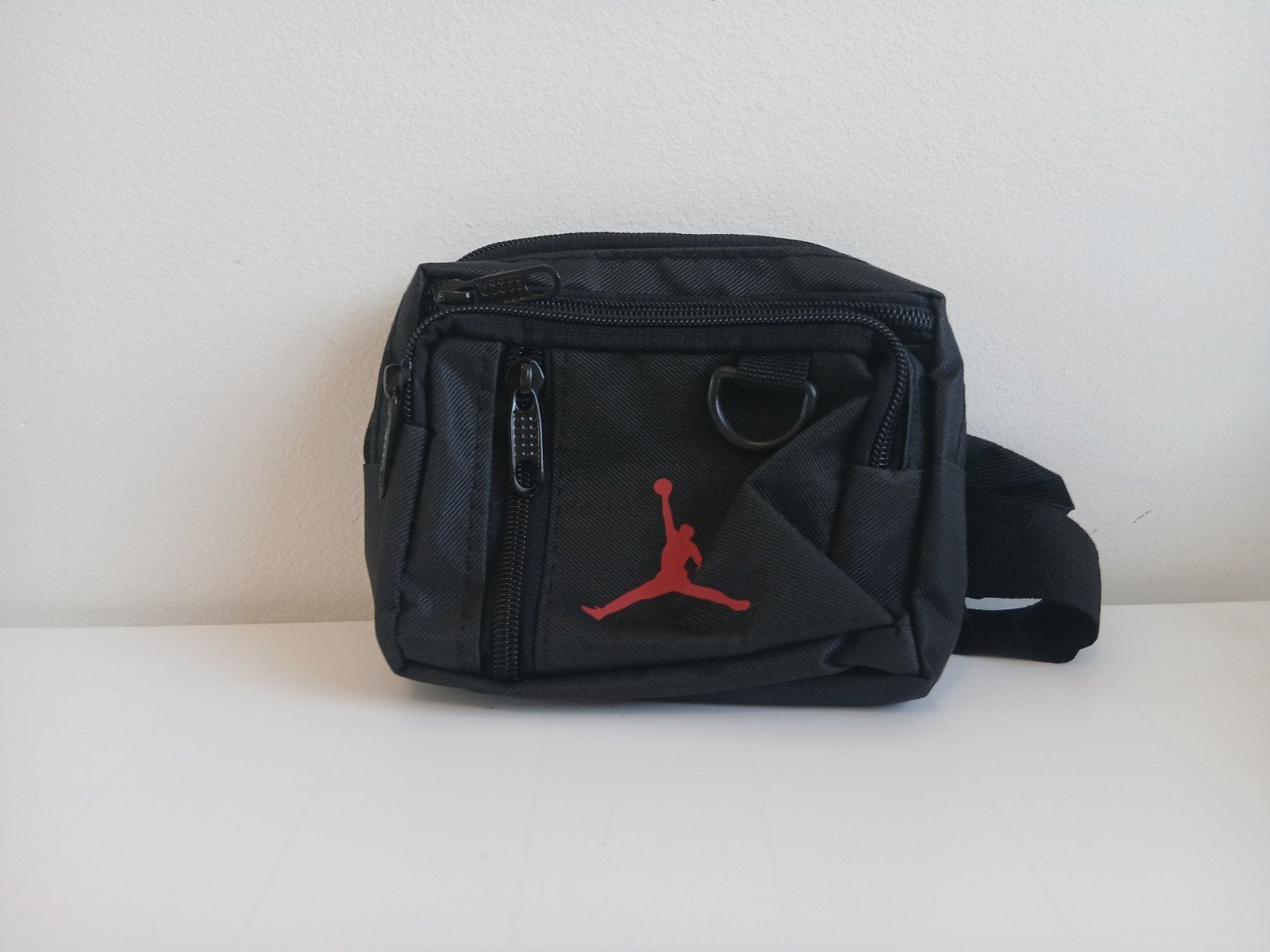 Jordan tasje - Handig en compact, Overige merken, Minder dan 30 cm, Nieuw, Ophalen of Verzenden