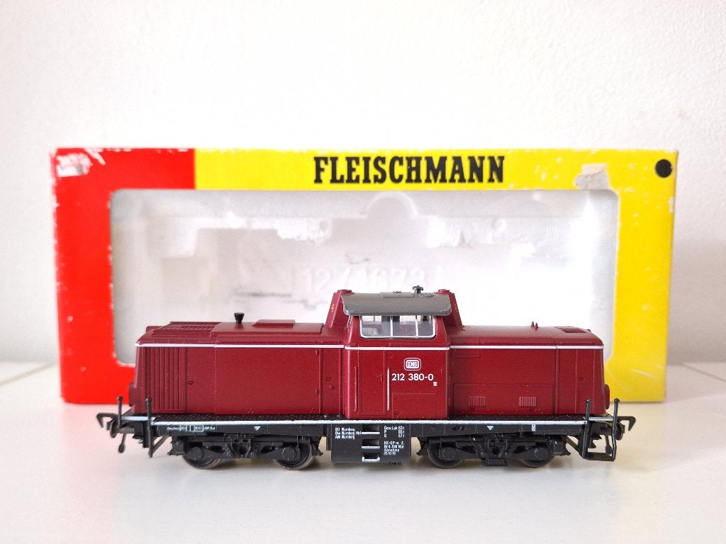 Fleischmann 4230 – DB diesellocomotief 212 380-0 in OVP, Gebruikt, Fleischmann, Ophalen of Verzenden, Analoog