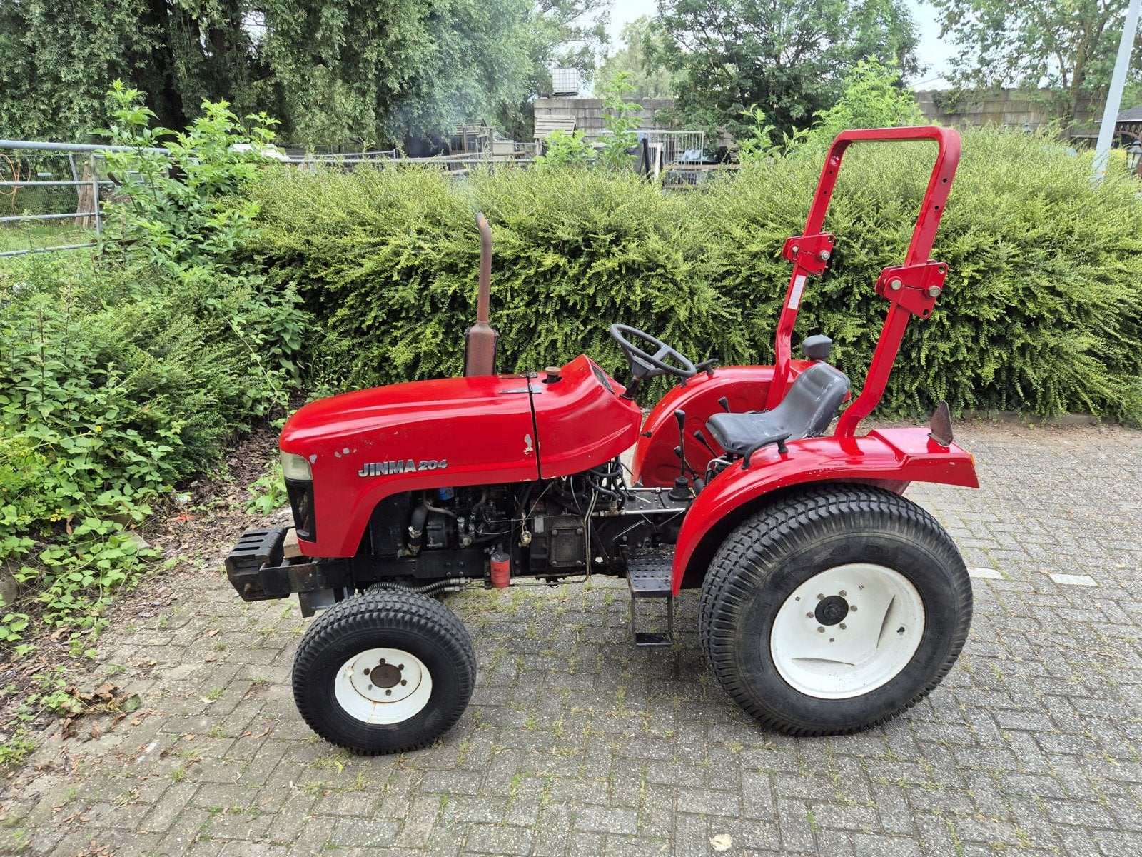 Compacte Jinma 204 Tractor - Ideaal voor kleine klussen, Gebruikt, Meer dan 10000, Tot 80 Pk, Ophalen